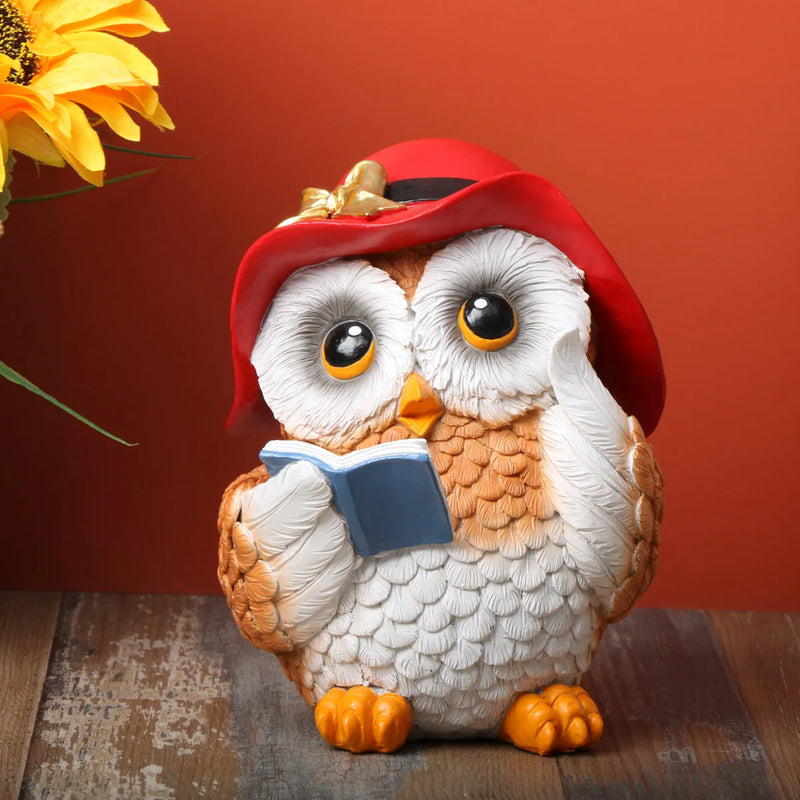 Estatueta Decorativa Coruja Leitora com Chapéu Vermelho